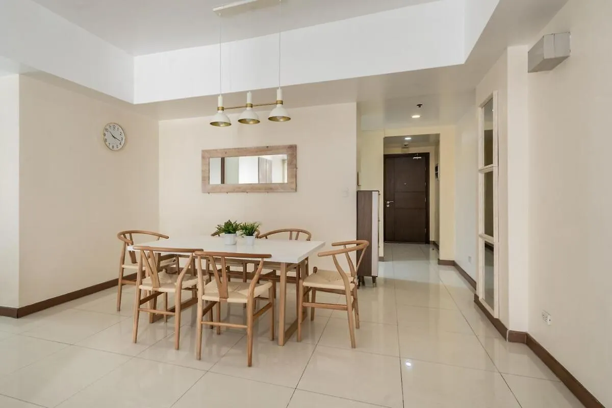 Minimalist Haven 3Br Unit At Mckinley Hill Apartment Manila 0*,  Philippines