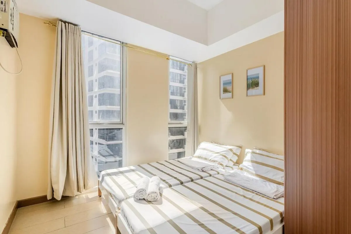 Minimalist Haven 3Br Unit At Mckinley Hill Apartment Manila Philippines