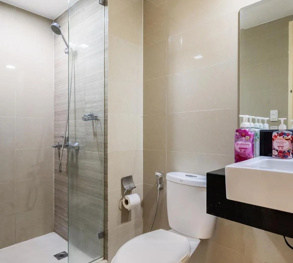 Appartement Minimalist Haven 3Br Unit At Mckinley Hill à Manille